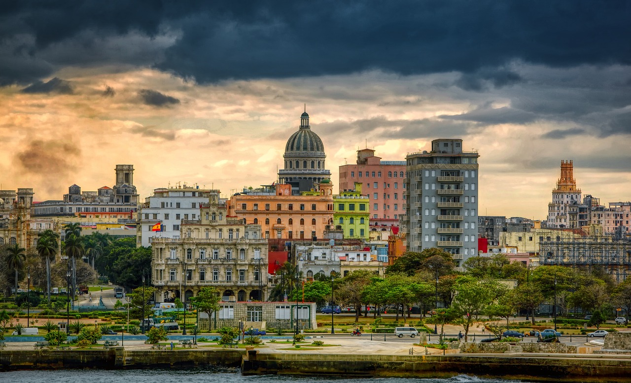 Havana: Must-See Sights and Delicious Cuisine