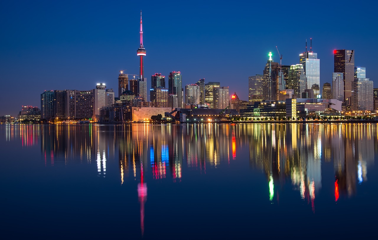 Toronto: The Urban Heart of Canada